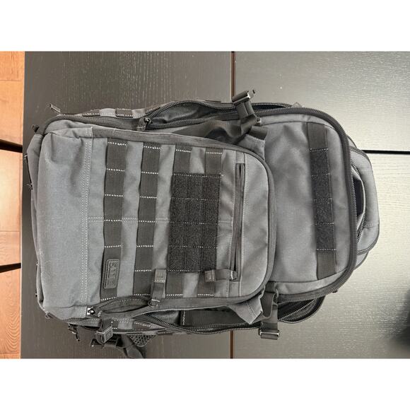 5.11 RUSH' 12 2.0 BACKPACK New - Picture 1 of 5